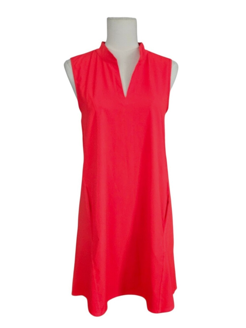 oiselle Sleeveless V-Neck Dress With Pockets in Red Size 10